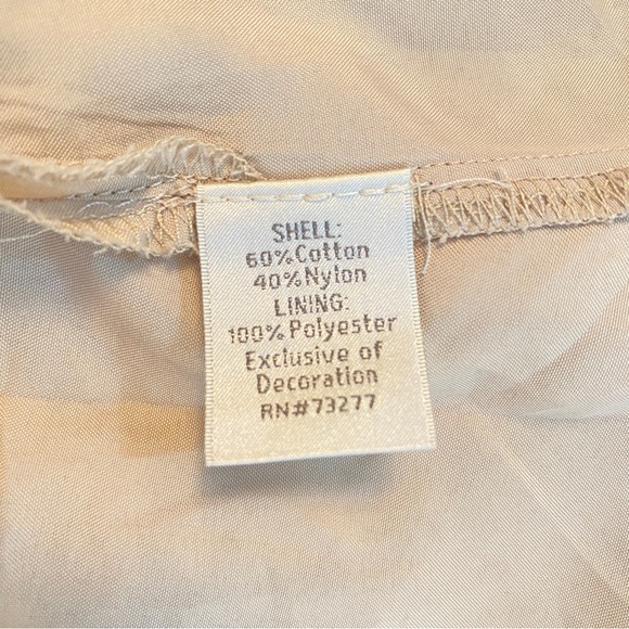 Lauren Conrad cream lace dress, Size 2 - Picture 9 of 12